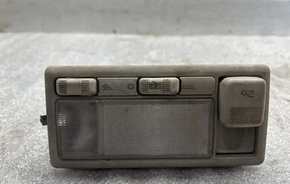 Volkswagen Golf III Front seat light 1H0959855B