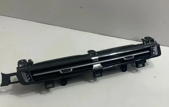 BMW X1 U11 Dashboard air vent grill cover trim 9483383