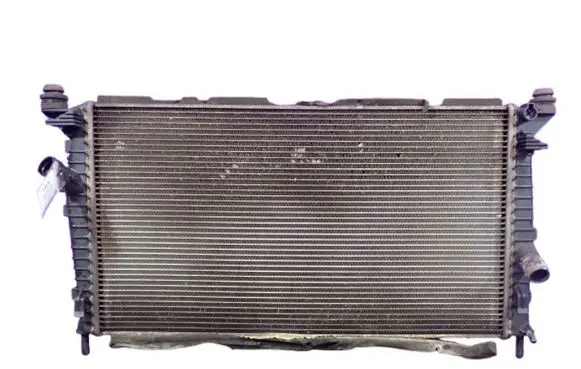 Ford Focus C-MAX Coolant radiator