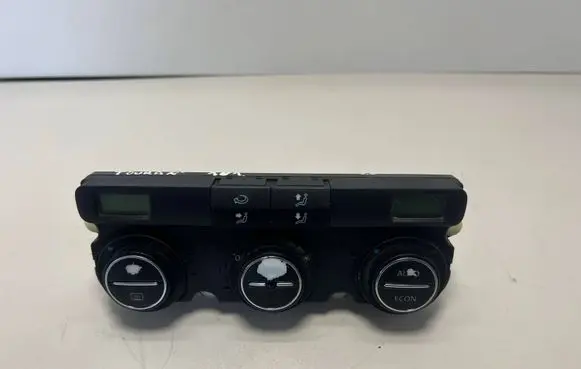 Volkswagen Touran I Climate control unit