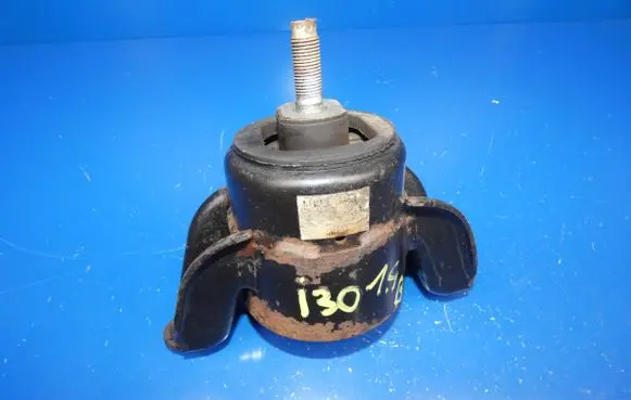 Hyundai i30 Engine mount vacuum valve 21810-a5000