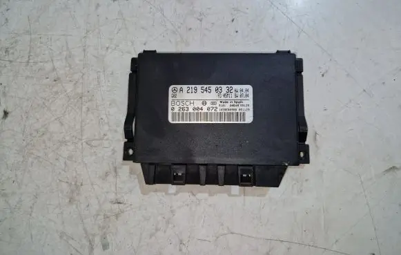 Mercedes-Benz CLS C219 Parking PDC control unit/module A2195450332