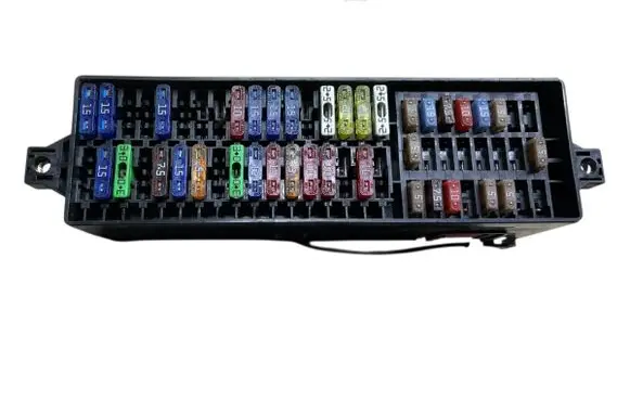 Skoda Praktik (5J8) Fuse module 5J0937615B