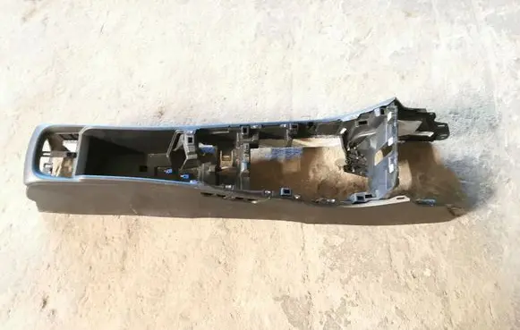 BMW X1 F48 F49 Center console 9335198