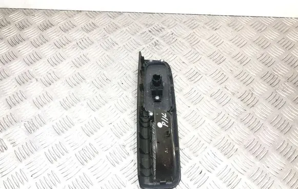 Volvo V50 Electric window control switch 03451300 65841 30658448