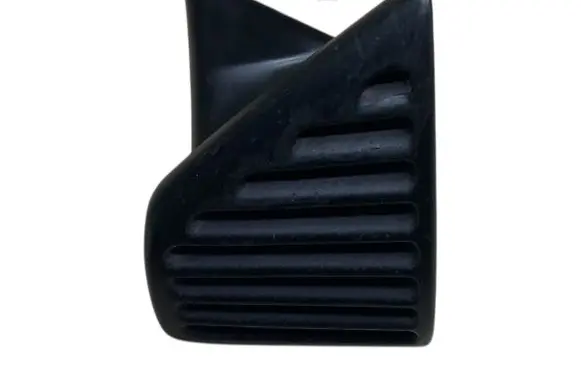Dashboard side air vent grill/cover trim