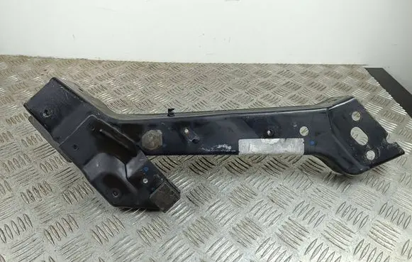 Top upper radiator support slam panel