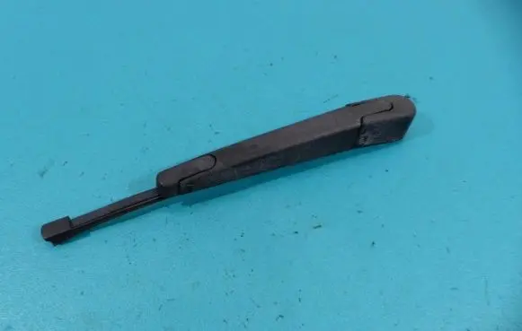 Hyundai Veloster Rear wiper blade IMPRK911389