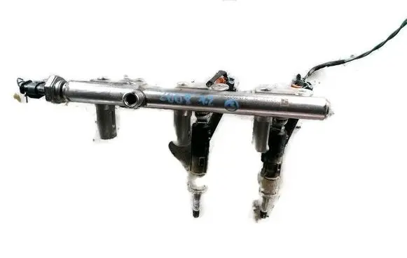 Peugeot 2008 I Fuel main line pipe 27139Y01