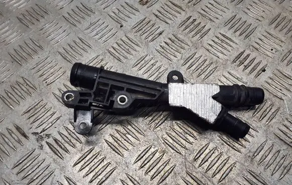 Nissan Qashqai Engine coolant pipe/hose 1321014