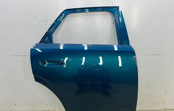 Peugeot 3008 III Rear door