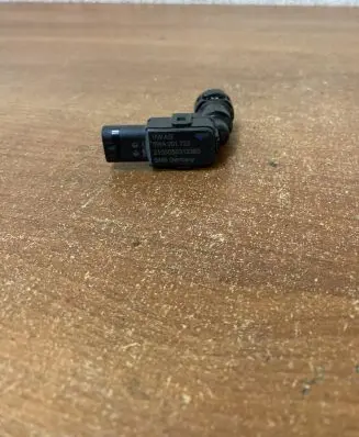 Volkswagen Golf VIII Fuel pressure sensor 5WA201733 2105050312365