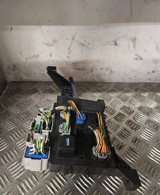 Jaguar X-Type Fuse box set 518904206