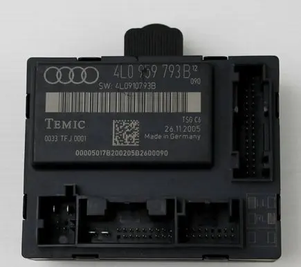 Audi Q7 4L Door control unit/module 4L0959793B