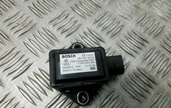 Audi A4 S4 B6 8E 8H ESP acceleration yaw rate sensor 8E0907637A