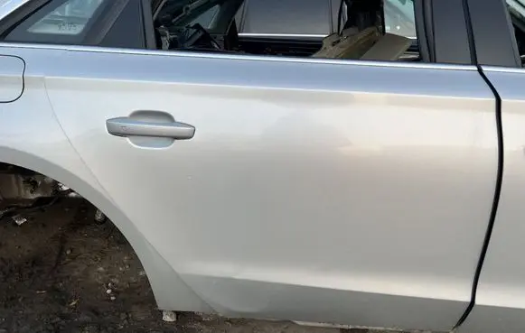 Audi A8 S8 D4 4H Rear door 