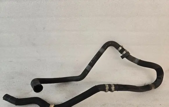 Maserati Levante Engine coolant pipe/hose 670031955
