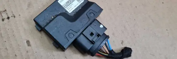 Audi A4 S4 B9 Fuel injection pump control unit/module 8W0906093C KKEKKK201