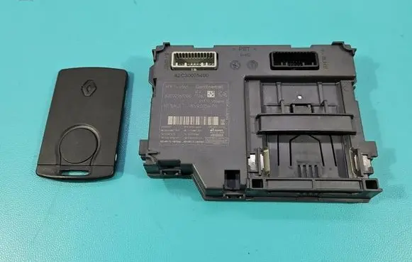 Renault Clio IV Ignition key card reader A2C92561706 IMPRK1580711