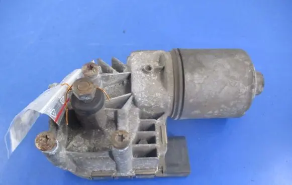 Volvo S40 Front wiper linkage and motor 30698233