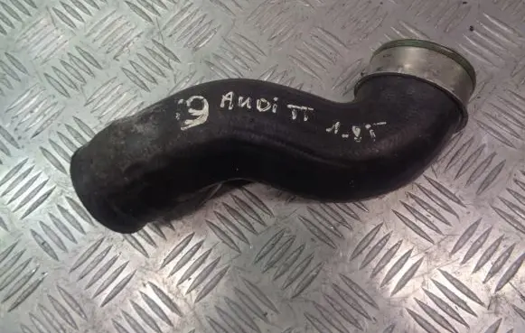 Audi TT Mk1 Air intake hose/pipe
