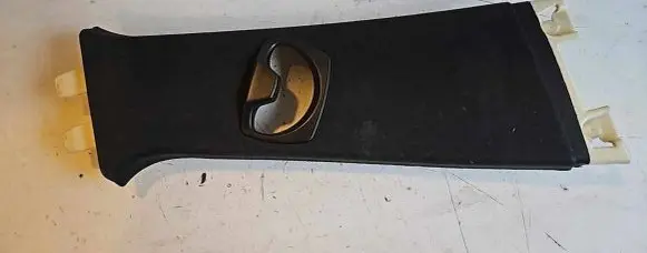 BMW 3 E90 E91 (B) pillar trim (top) 51437058336 52107010
