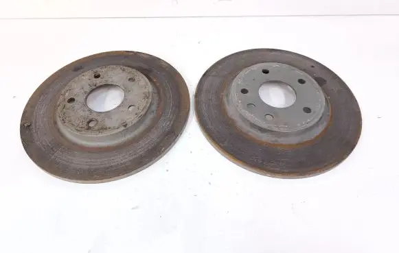 Chrysler Town & Country V Rear brake disc
