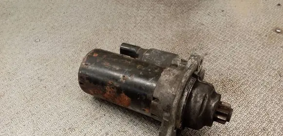 Volkswagen Golf Plus Starter motor 1005831311
