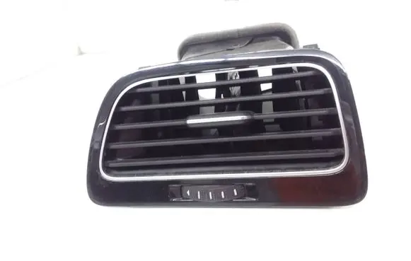 Volkswagen Golf VII Dashboard side air vent grill/cover trim 5G1819704d 5G1819710B 5G1819248b