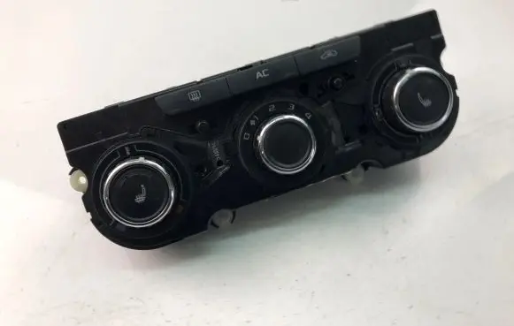 Interior fan control switch