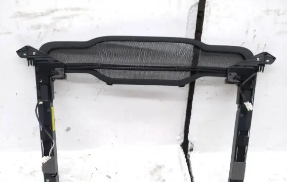 Mercedes-Benz E W238 Air flow deflector A2388600074