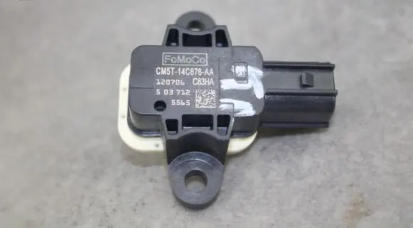 Ford Escape Airbag deployment crash/impact sensor CMT14C676AA CMT14C676