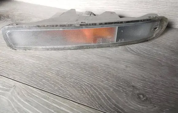 Mazda 323 F Front indicator light 21061708