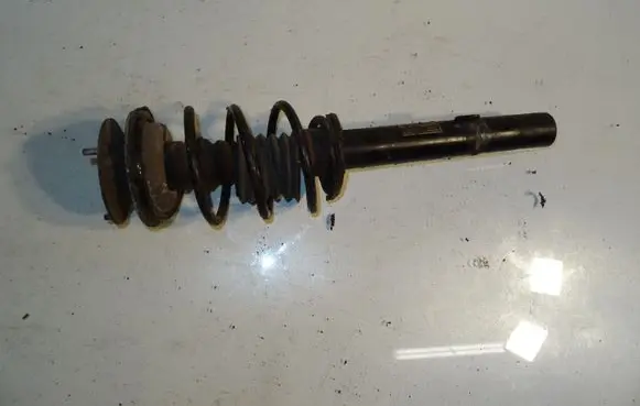 BMW 3 E92 E93 Front shock absorber/damper 6782330