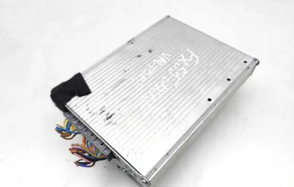 Chrysler Crossfire Sound amplifier A1938200489 36670C