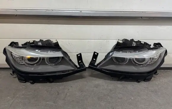 BMW 3 E90 E91 Headlights/headlamps set 7202583 7202584