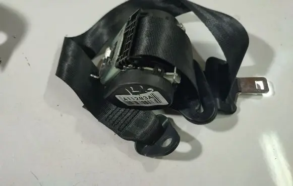 Peugeot 207 Rear seatbelt 9524445