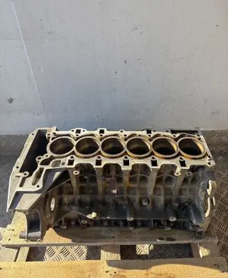 BMW 3 E92 E93 Engine block 7560519 10356502 87207M6