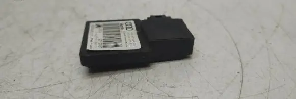 Audi A6 S6 C5 4B Clutch pedal sensor 4F0907658A 4F0910658A