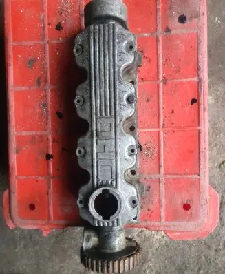 Engine head