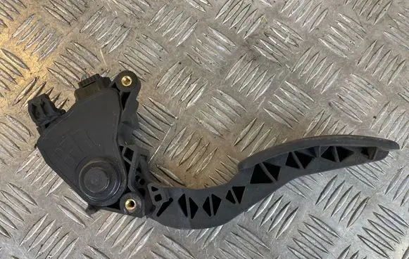 Renault Megane III Accelerator throttle pedal 180020022R