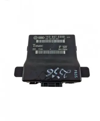 Audi A3 S3 8P Door control unit/module 1K0907530B