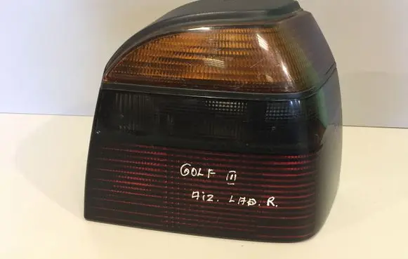 Volkswagen Golf III Rear/tail lights 1H6945112