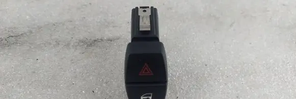 BMW 5 F10 F11 Hazard light switch 9161896