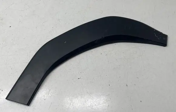 Other rear door trim element