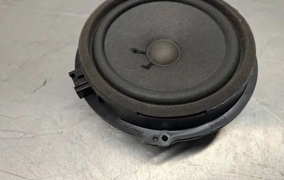 Ford Fiesta Front door speaker 8A6T18808AC