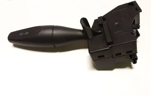 Ford Focus Indicator stalk 98AG13335AE