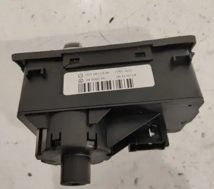 Mercedes-Benz E W211 Light switch 2115450304