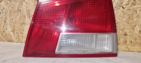Opel Vectra C Tailgate rear/tail lights 24469464