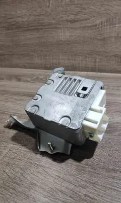 Toyota Yaris Power steering control unit/module 896500D160 6900001831